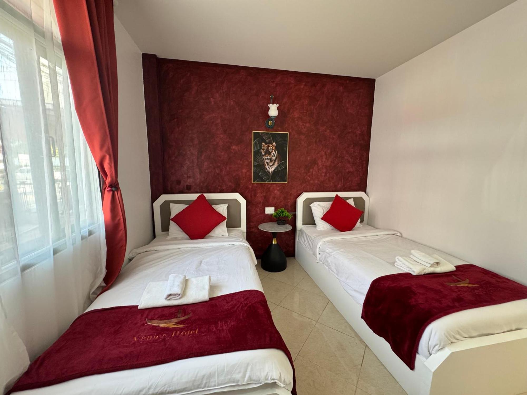 Venice Hotel Хуа Хин Экстерьер фото